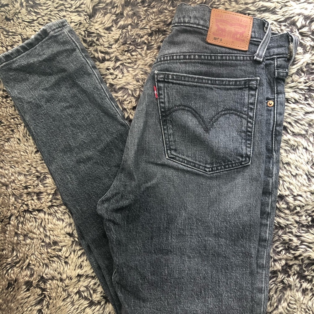 Gray Levi Jeans. Bootcut. W27 L32. Brand new